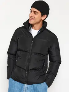 Trendyol Stand Collar Padded Jacket
