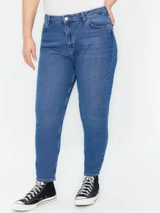 Trendyol Plus Size Women Mid-Rise Clean Look Light Fade Pure Cotton Jeans