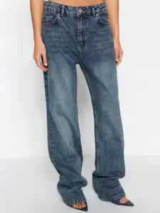 Trendyol Women Mildly Distressed Light Fade Jeans