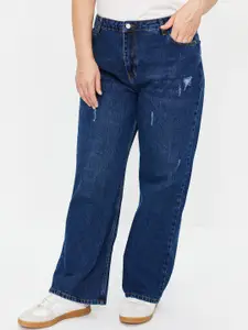 Trendyol Women Plus Size Mildly Distressed Light Fade Pure Cotton Jeans