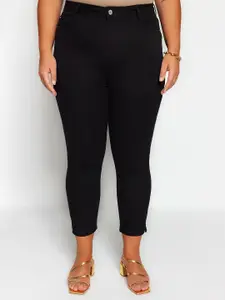 Trendyol Women Regular Fit Mid Rise Cotton Jeans