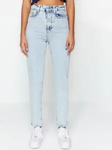 Trendyol Women Mid-Rise Pure Cotton Low Distress Heavy Fade Jeans