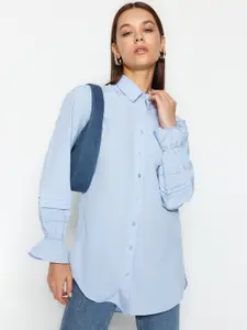 Trendyol Spread Collar Long Bell Sleeves Cotton Casual Shirt