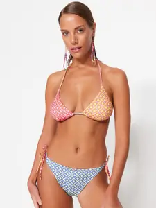 Trendyol Bra Panty Bikini Lingerie Set
