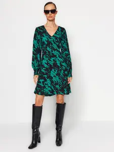Trendyol Abstract Printed V-Neck Cuffed Sleeves A-Line Dress