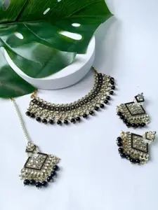 I Jewels Gold-Plated Kundan Studded & Beads Beaded Necklace With Earrings & Maang Tika