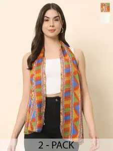 Trend Arrest Pack of 2 Frayed Border Scarves
