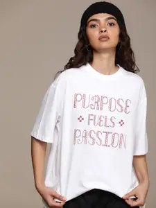 The Roadster Life Co. Typography Printed Drop-Shoulder Sleeves Oversized T-shirt