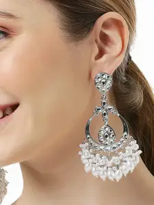 OOMPH Kundan-Studded Floral Chandbalis