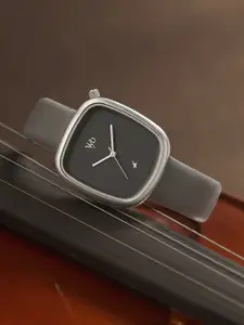 Fastrack Vyb Prodigy Women Brass Dial & Leather Straps Analogue Watch FV60018SL01W