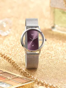 Fastrack Women Printed & Stainless Steel Bracelet Style Straps Analogue Watch FV60019SM01W