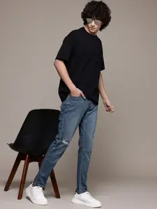 The Roadster Lifestyle Co. Men Slim Tapered Fit Low Distress Heavy Fade Stretchable Jeans