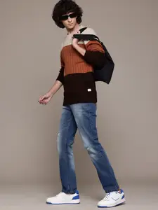 The Roadster Lifestyle Co. Men Bootcut Low Distress Light Fade Stretchable Jeans