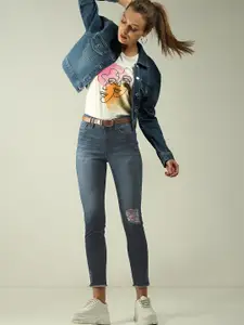 Vero Moda Women Skinny Fit High-Rise Mildly Distressed Light Fade Stretchable Jeans