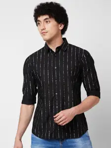 SPYKAR Vertical Striped Spread Collar Cotton Casual Shirt