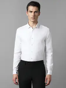Louis Philippe Sport Slim Fit Spread Collar Formal Shirt
