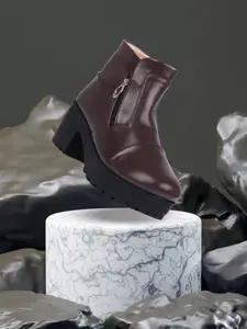 The Roadster Lifestyle Co. Women Textured Zip-Up Block Heel Regular Boots