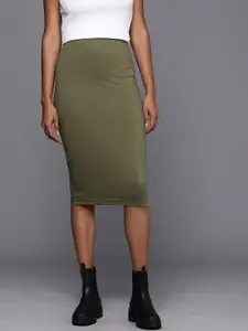 Boohoo Women Mid Rise Solid Pencil Skirts