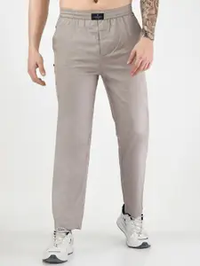 SQUIREHOOD Men Relaxed Fit Mid-Rise Cotton Twill Track Pant