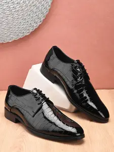 House of Pataudi Men Textured Leather Lace-Up Formal Derbys