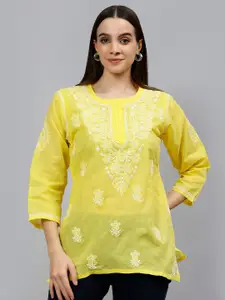 Seva Chikan Floral Embroidered Chikankari Straight Kurti