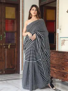 KIAARON Striped Pure Cotton Block Print Saree