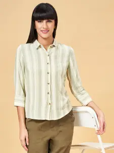 Honey by Pantaloons Vertical Striped Spread Collar Casual Shirt