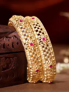Rubans Set Of 2 Gold-Plated Stone-Studded Bangles