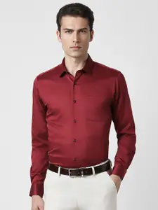 Peter England Spread Collar Slim Fit Cotton Opaque Formal Shirt