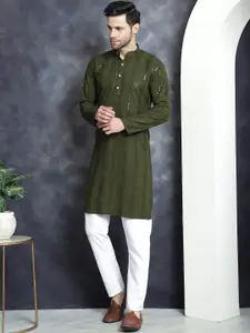 Jompers Geometric Embroidered Regular Sequinned Straight Kurta With Pyjamas