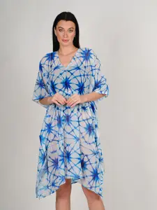 Rajoria Instyle Floral Print Flared Sleeve Georgette Fit & Flare Dress