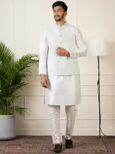 TheEthnic.Co Band Collar Straight Kurta With Trouser & Jacket