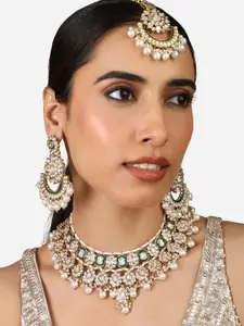 Zaveri Pearls Gold Plated Kundan-Studded & Beaded Necklace And Earrings With Maang Tika