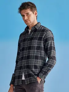 Red Flame Men Opaque Checked Formal Shirt