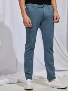 Red Flame Men Stretchable Mid-Rise Slim Fit Chino Trouser