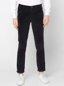 Red Flame Men Slim Fit Mid-Rise Stretchable Casual Trousers