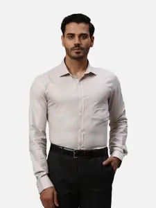 Park Avenue Spread Collar Long Sleeves Slim Fit Striped Cotton Formal Shirt