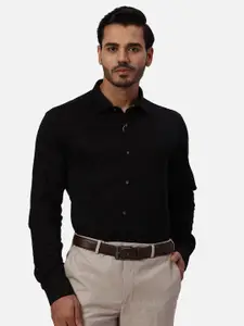 Park Avenue Cotton Spread Collar Slim Fit Curved Formal Shirt