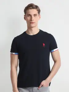 U.S. Polo Assn. Denim Co. Short Sleeves Round Neck Cotton Slim Fit T-shirt