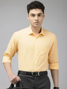 Park Avenue Pure Cotton Slim Fit Micro Checks Opaque Formal Shirt