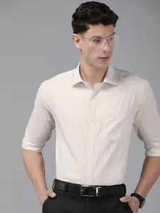 Park Avenue Slim Fit Striped Formal Shirt