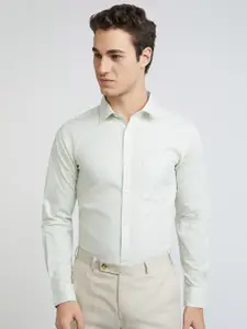 Park Avenue Pure Cotton Slim Fit Opaque Formal Shirt