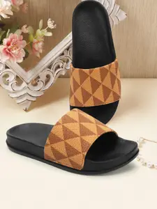 Colo Women Printed Sliders
