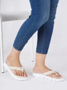 Carlton London sports Women Thong Flip-Flops