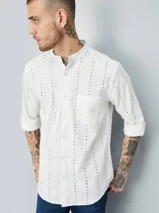 max Geometric Embroidered Roll-Up Sleeves Mandarin Collar Pure Cotton Short Kurta
