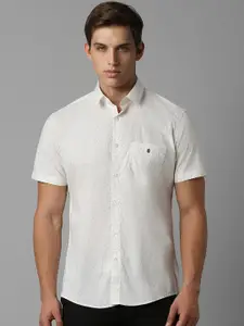 Louis Philippe Sport Slim Fit Floral Printed Spread Collar Pure Cotton Casual Shirt