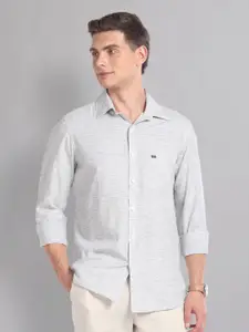 AD By Arvind Slim Fit Heathered Self Design Spread Collar Casual Shirt
