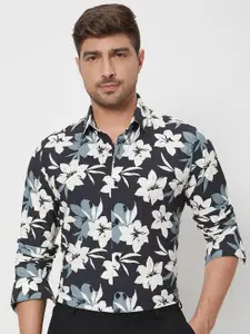 Mufti Slim Fit Floral Printed Spread Collar Long Sleeves Cotton Casual Shirt