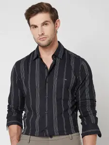 Mufti Slim Fit Vertical Striped Spread Collar Long Sleeves Cotton Casual Shirt