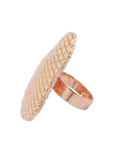 FEMMIBELLA Rose Gold Plated & Brick Designed Finger Ring